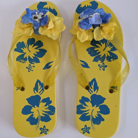 Flip Flops Size 7 - Picture 5 of 6